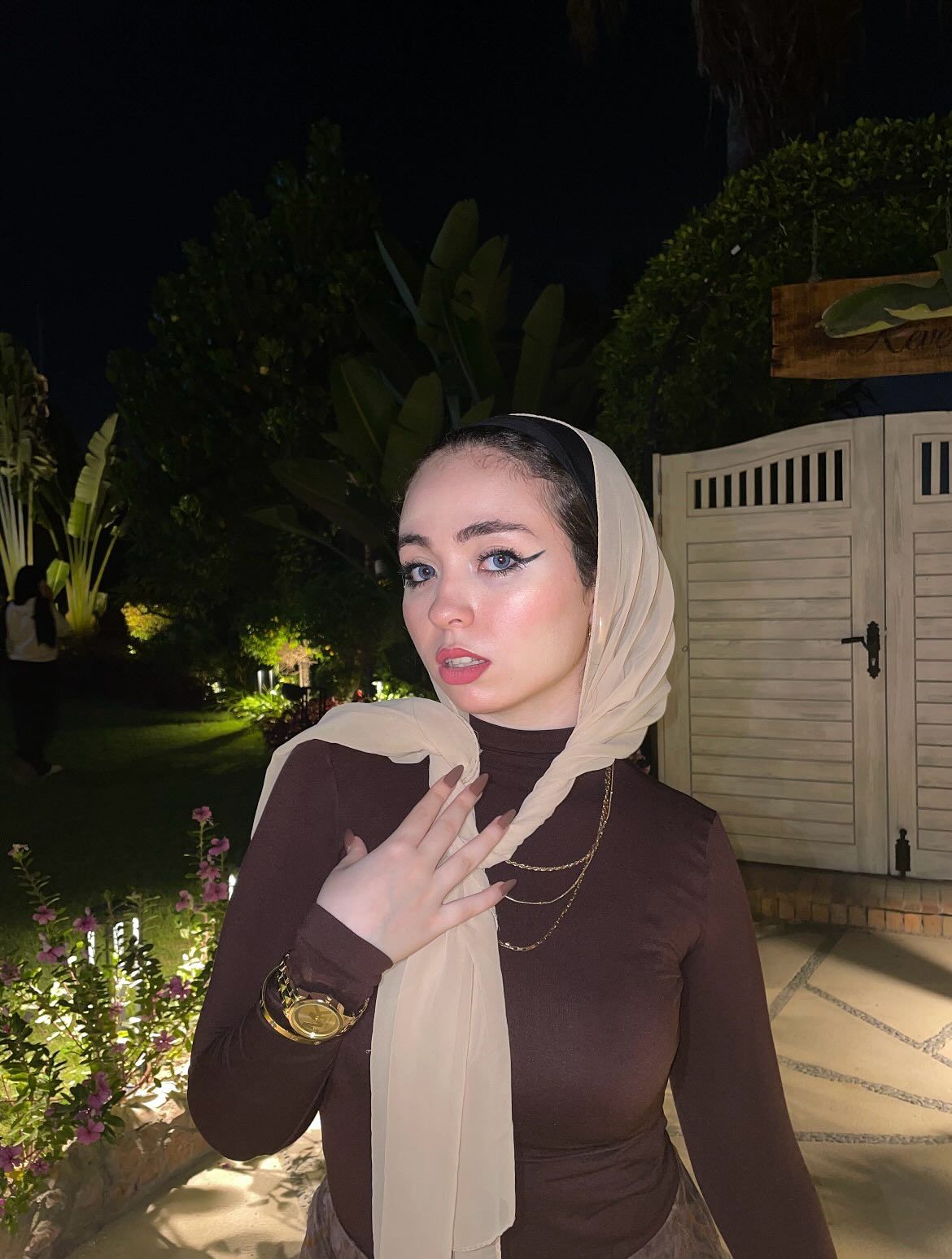 Chic Evening Elegance with a Modern Hijab Style