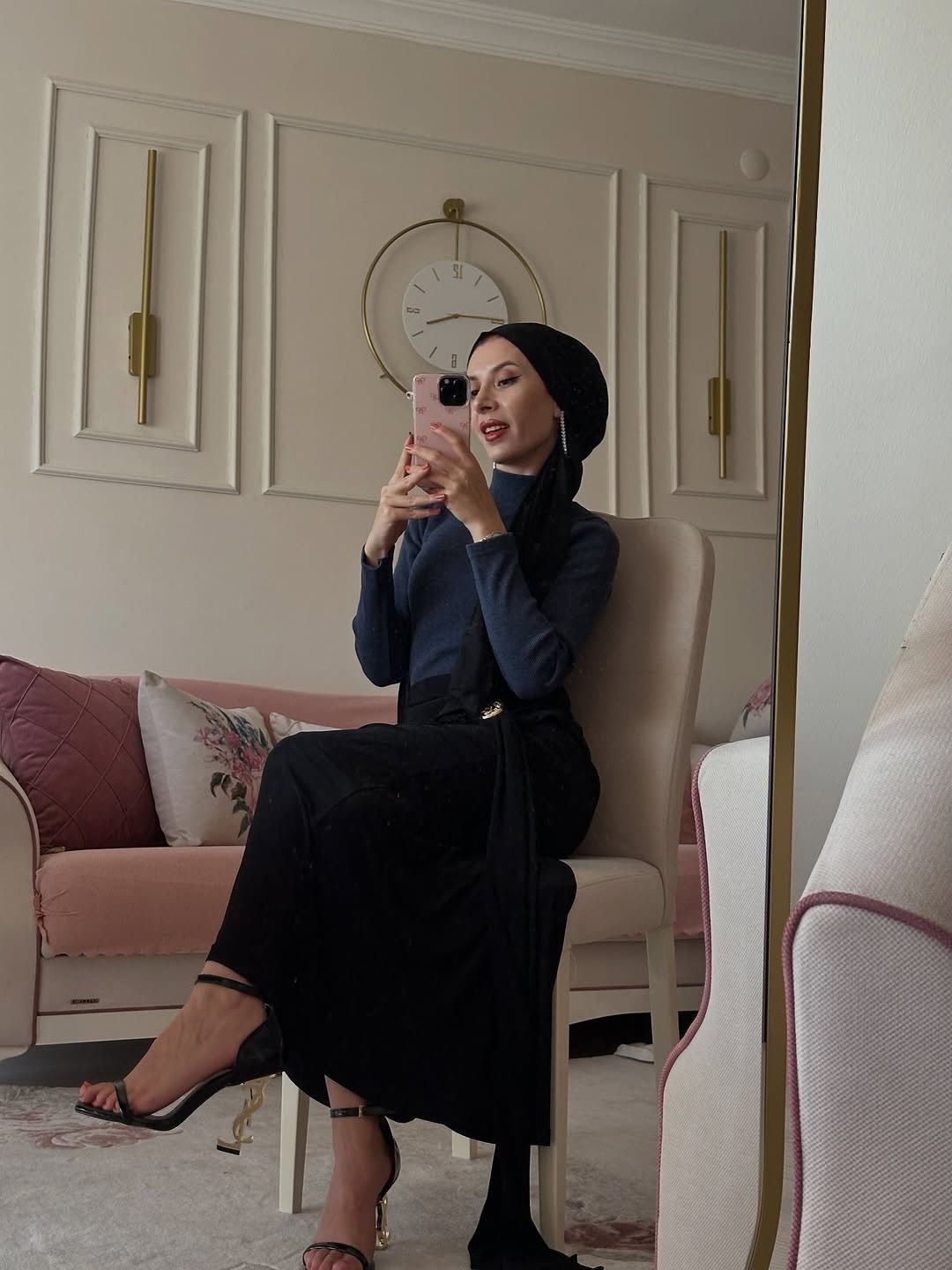 Elegant Hijab Styling: A Look at Modern Modest Fashion