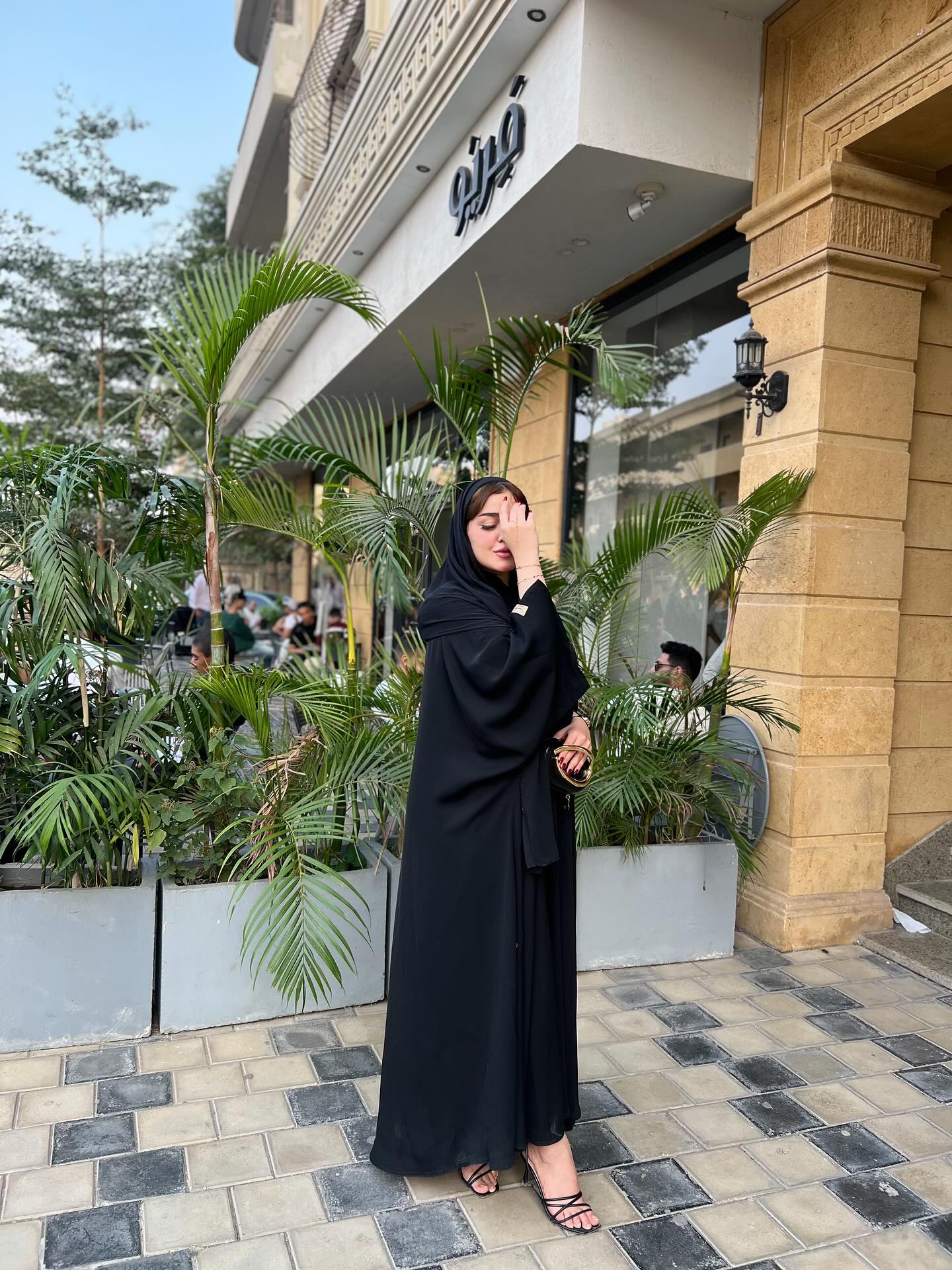 Embracing Elegance: The All-Black Hijab Look