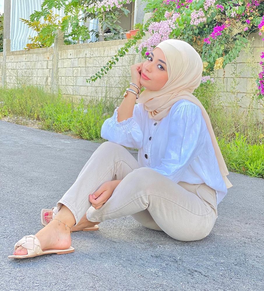 Image of ZEINAB ALAMEEN￼