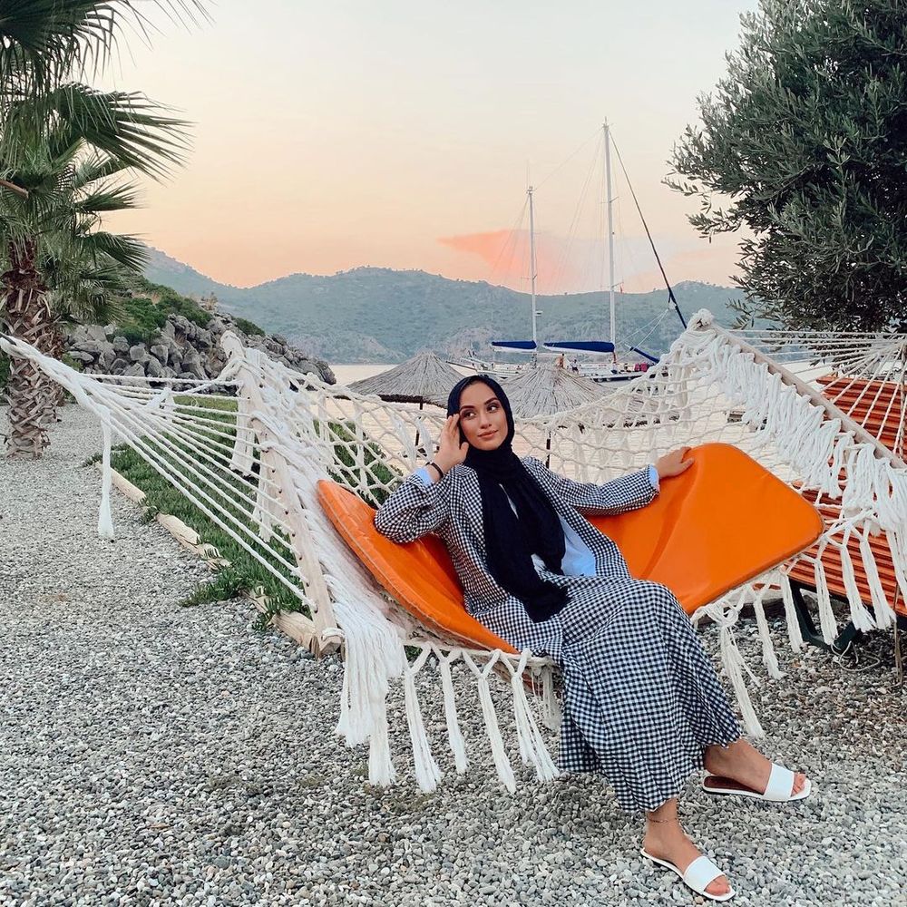 Image of Sena Seveer