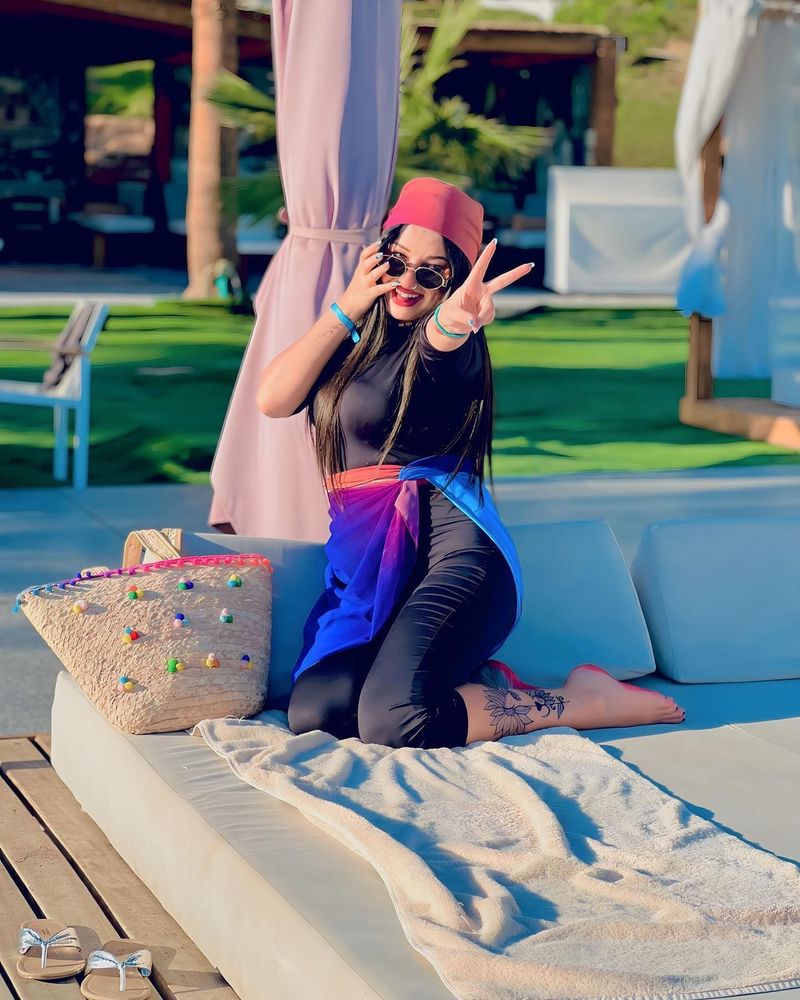 Image of Yassmina Zarzora(👷🏻‍♀️🌸🎤)