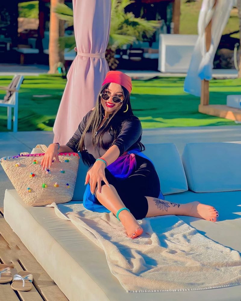 Image of Yassmina Zarzora(👷🏻‍♀️🌸🎤)