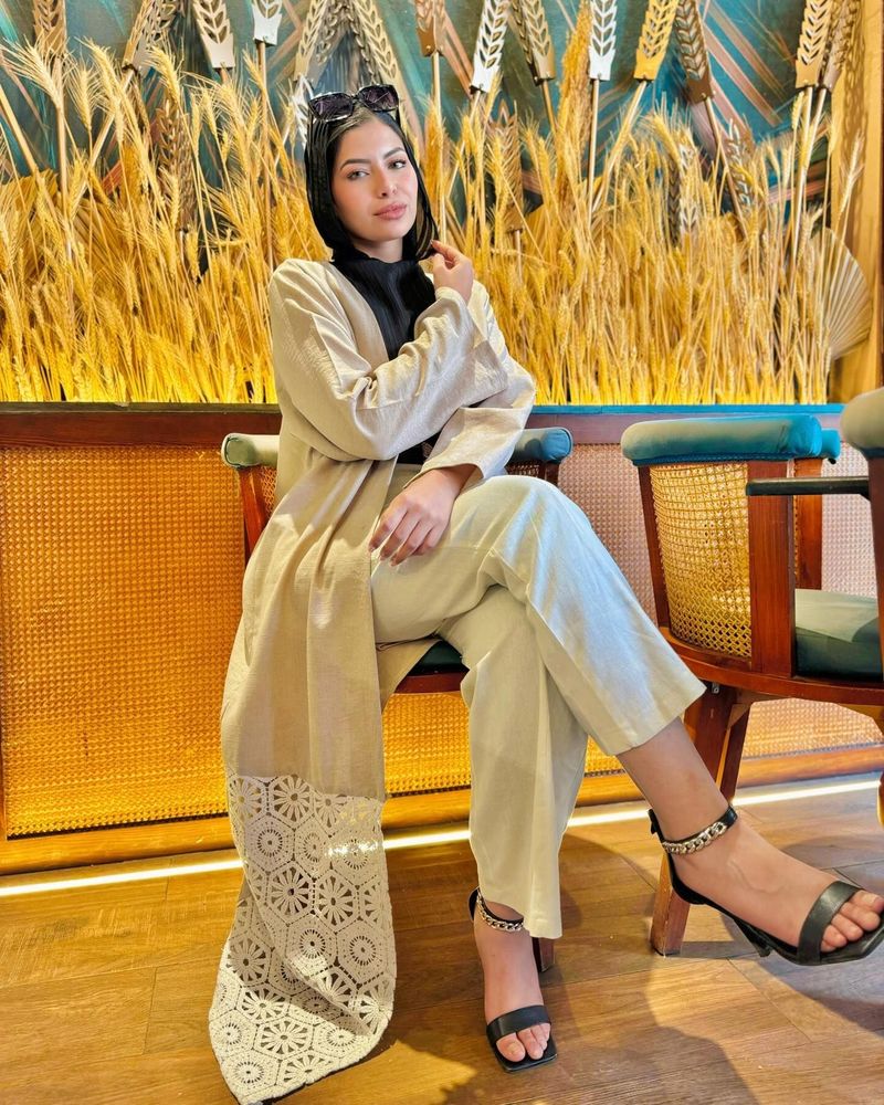 Image of M E D L E Y