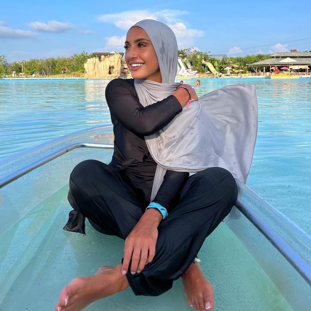 Image of NaNa 🧕🏻👩🏻💄😍