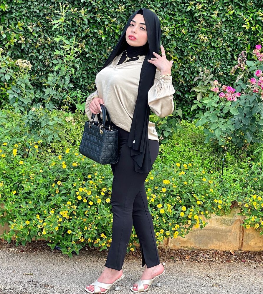 Image of ZEINAB ALAMEEN￼