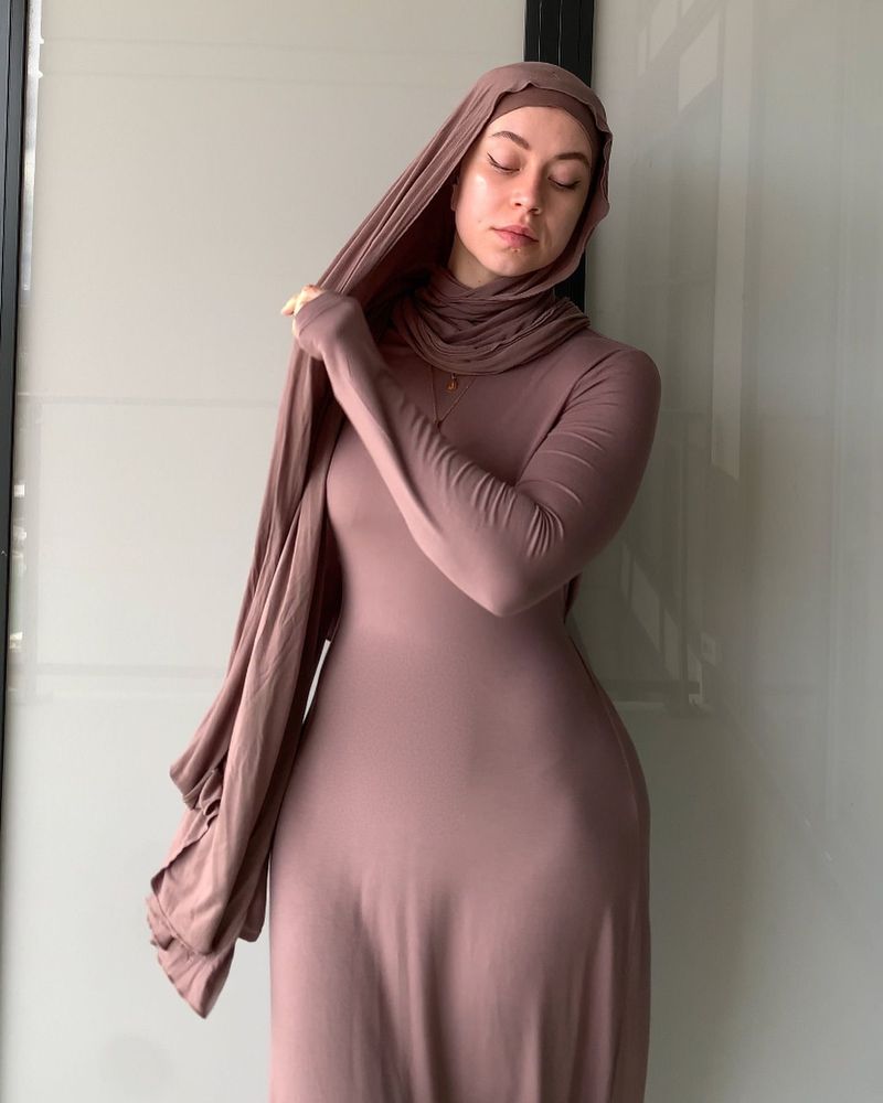 Image of ‎Dina (دينا)‎