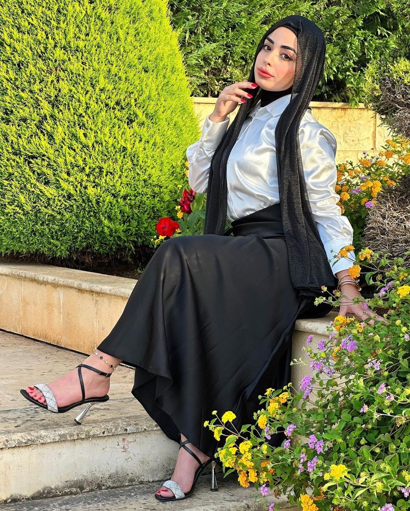 Image of ZEINAB ALAMEEN￼