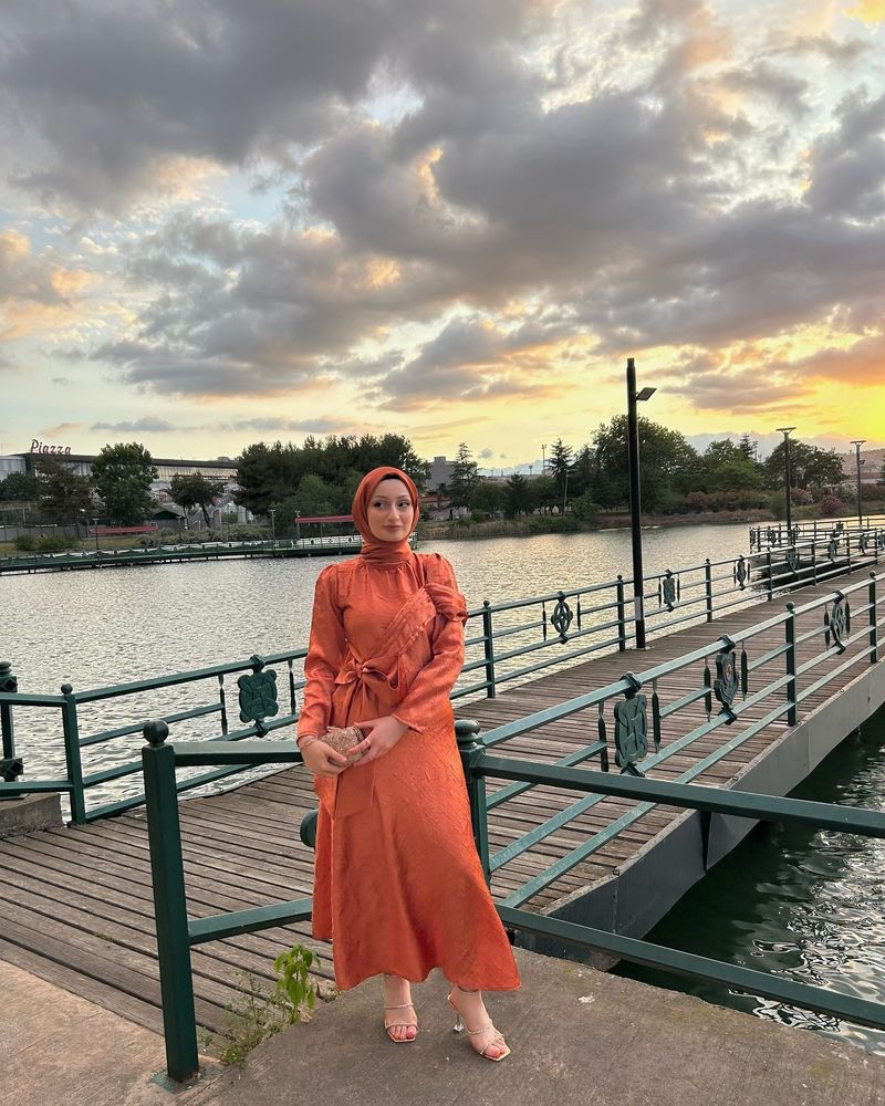 Image of Betül Arı ✨