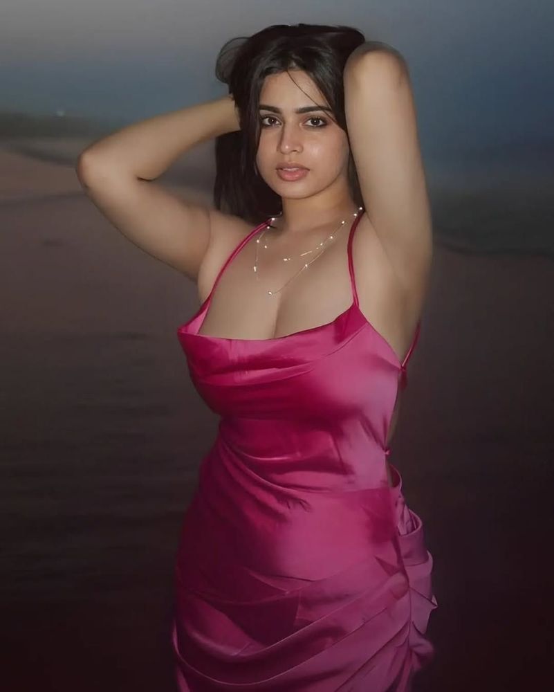 Image of Ayesha Khan