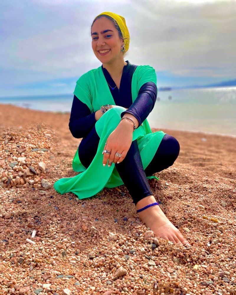 Image of 𝗔𝗺𝗶𝗿𝗮 𝗘𝗹 𝗤𝗲𝗻𝗶𝘀𝗵𝘆