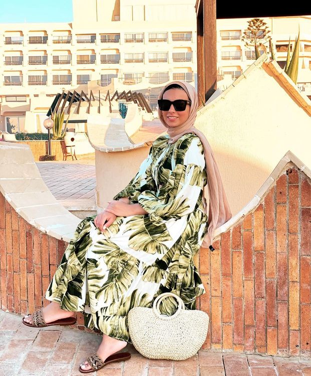 Image of S A R A HEFNY