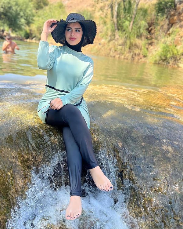 Image of zahraa alzein