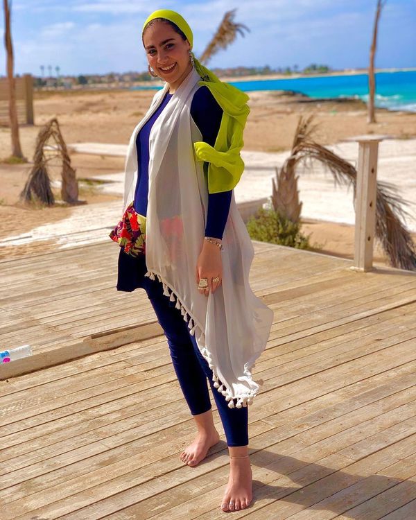 Image of 𝗔𝗺𝗶𝗿𝗮 𝗘𝗹 𝗤𝗲𝗻𝗶𝘀𝗵𝘆