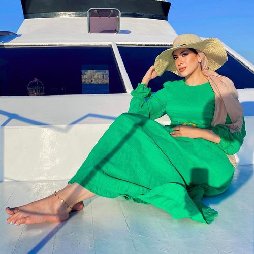 Image of MENNA MUATAZ