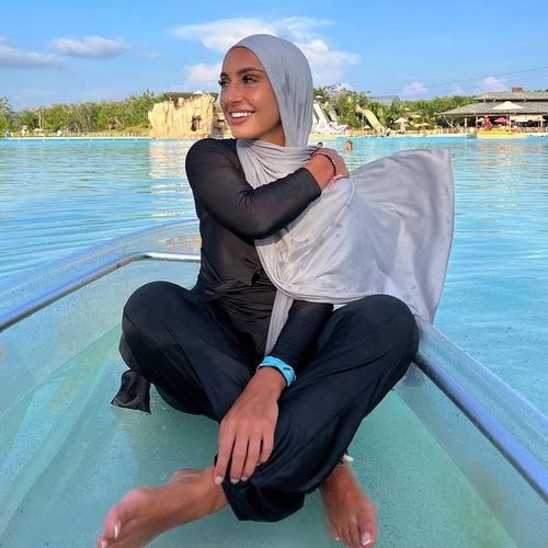 Image of NaNa 🧕🏻👩🏻💄😍