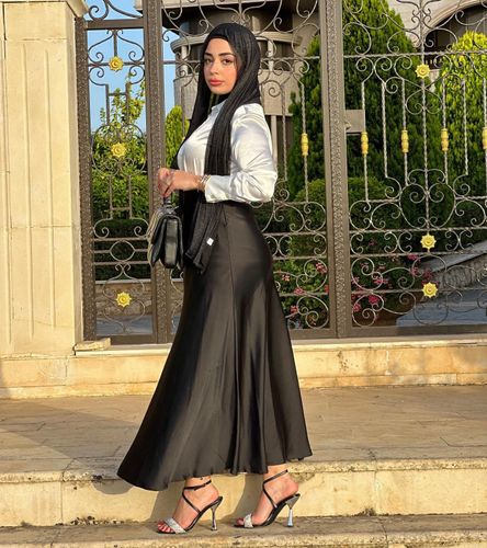 Zeinab. on Instagram‎: "عيد سعيد كل عام وانتو بخير🥺❤️"‎