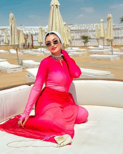 Image of SR Makeup Artist