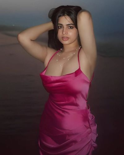 Image of Ayesha Khan