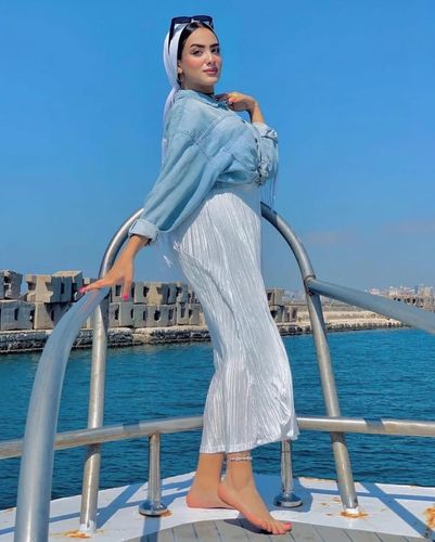 Image of @laarys_strong • Instagram photos and videos