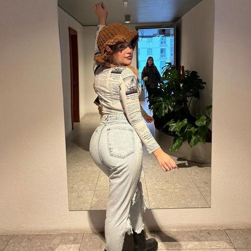 🐈💚❤️‍🔥🧿🍑