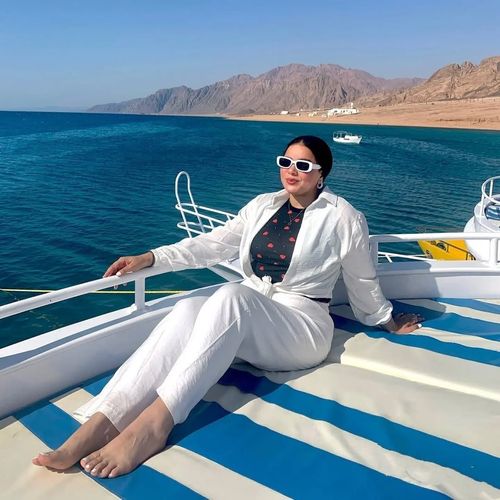 Image of @laarys_strong • Instagram photos and videos